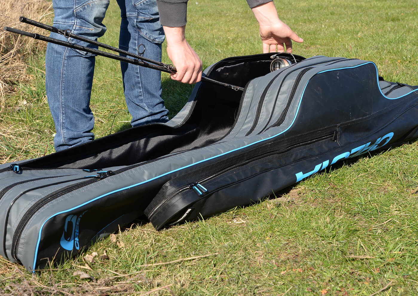 Cresta Blackthorne Feeder Holdall 3+1 Comp Rutentasche für 3 Ruten