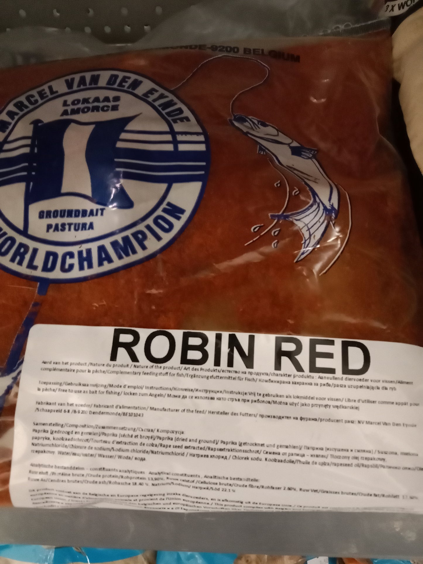 MVDE Robin Red