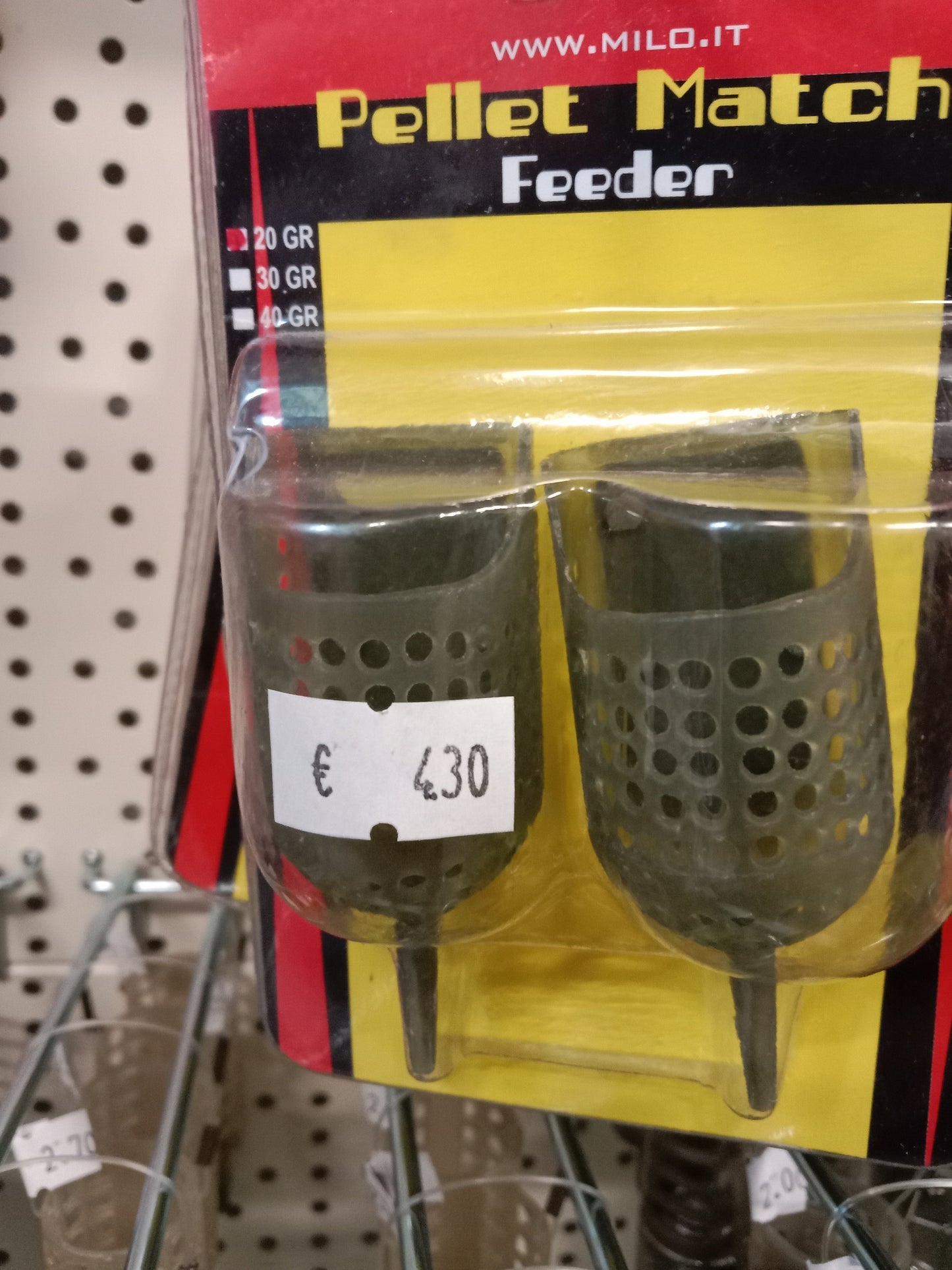 Milo Pellet Plastik Feeder 2er Pack 20g inline