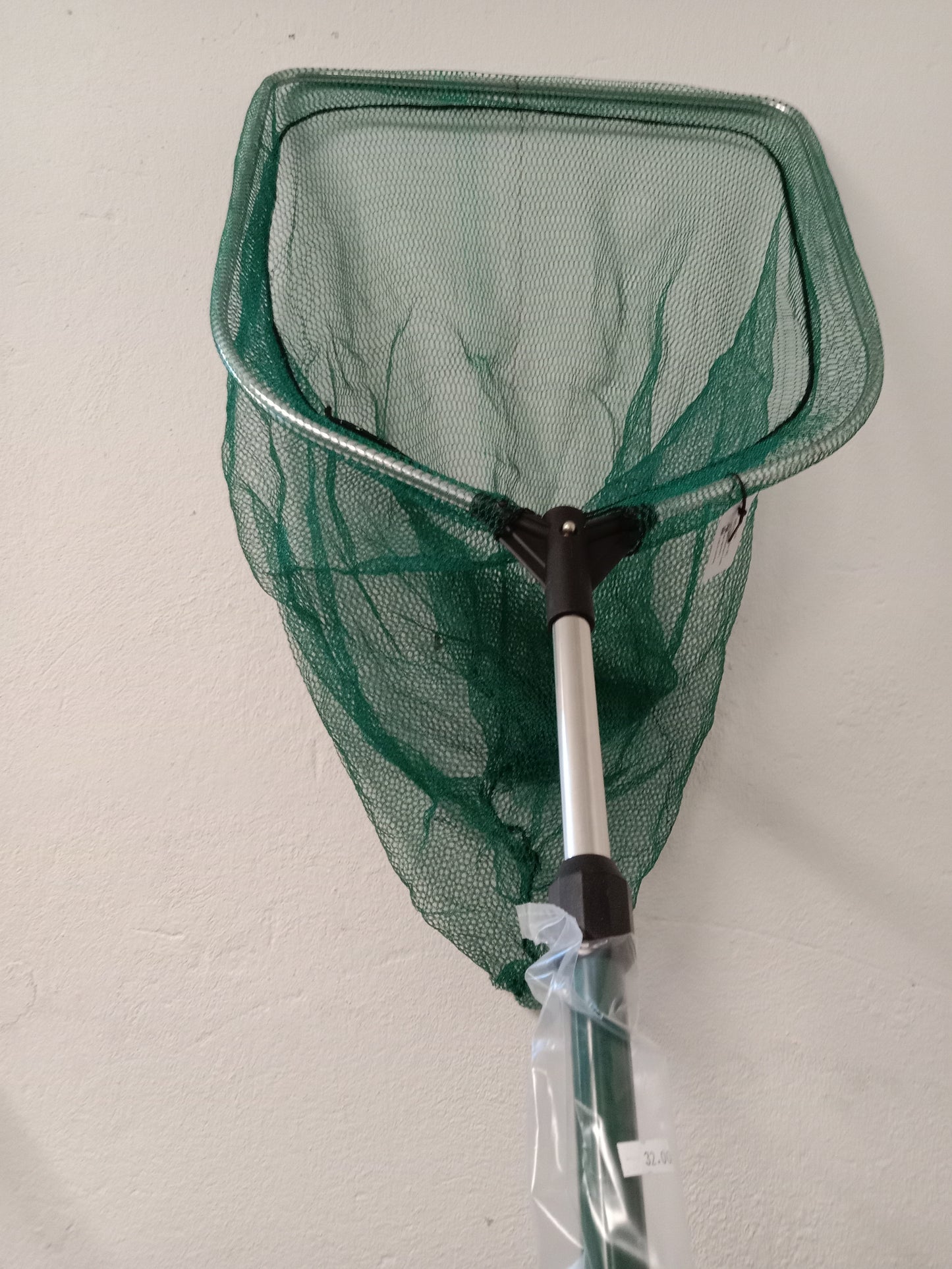 Behr Hecht und Karpfen Kescher 60cm Durchmesser 6mm Mesh 120cm-240cm