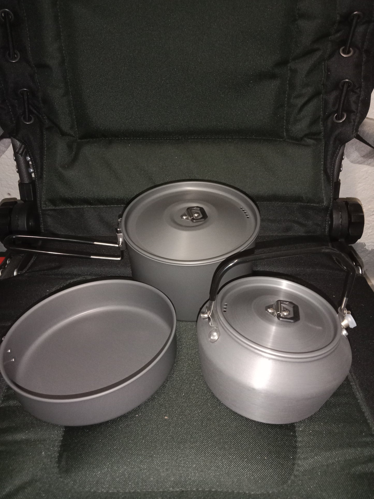 Delphin Koch Set mit Teekessel