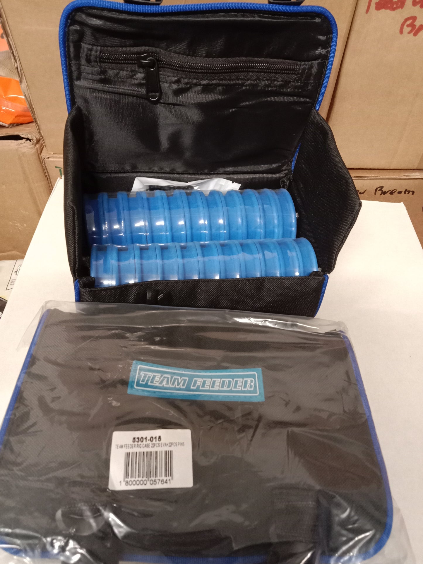 Haldorado Tasche mit Rollen und Spikes für Vorfächer