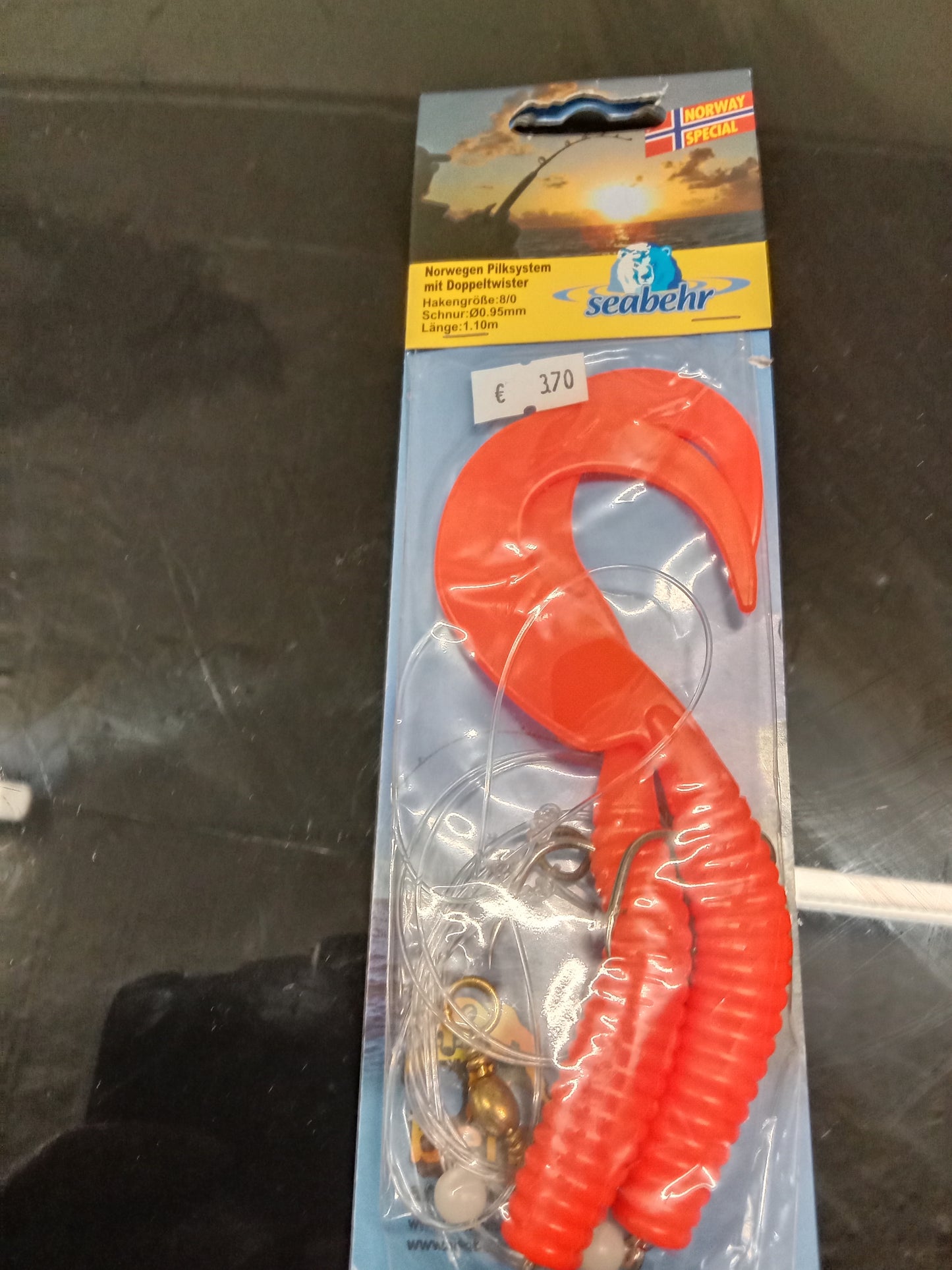 Behr Norwegen Twister System 2x Rot