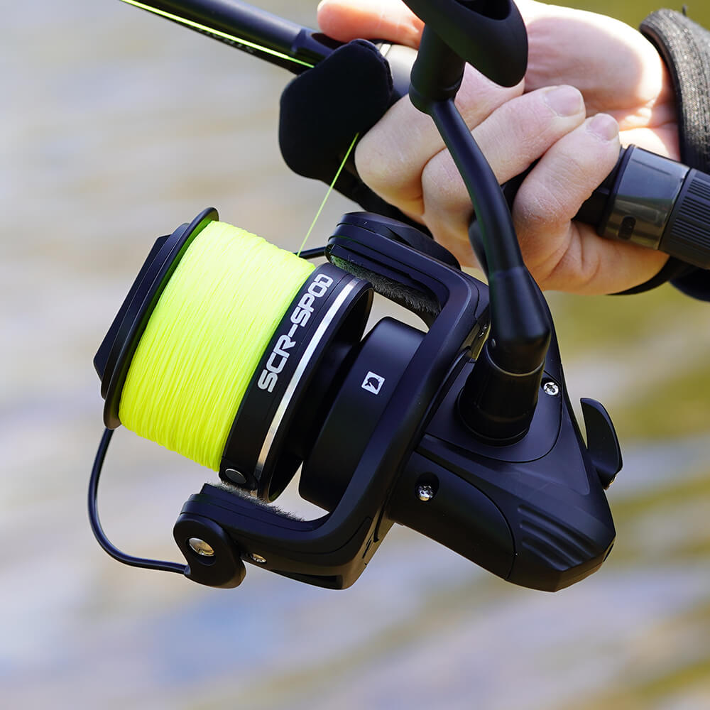SPRO SCR SPOD Karpfen und Feeder Rolle
